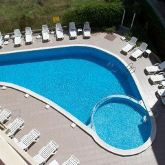 Hotel Veris Солнечный берег бассейн