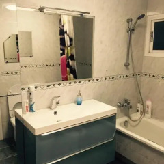 Отель Go Bcn Hostal Ideal Badal Стандартный номер с двуспальной кроватью (общая ванная комната) фото 2