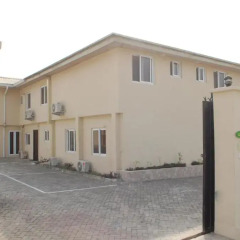 Отель Adis Hotels Ibadan парковка