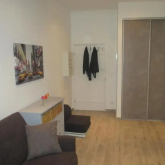 Апартаменты Nice Studio Old Town Sea Side комната для гостей