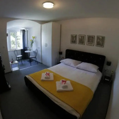 Отель Guesthouse Palace Inn комната для гостей фото 4