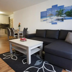 Отель Spacious Prague Flat комната для гостей фото 4