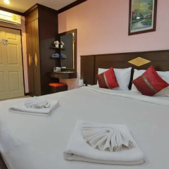 Отель Hollywood Inn Love 3* Номер категории Эконом с двуспальной кроватью фото 2