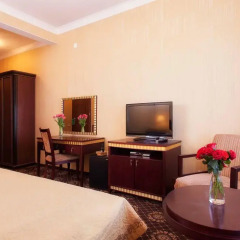 SK Royal Kaluga Hotel 4* Президентский люкс с двуспальной кроватью фото 2
