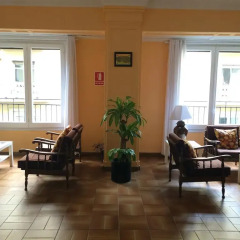 Отель Hostal Valls Барселона интерьер отеля фото 3
