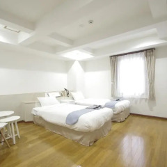 Hotel Imalle Yokohama Isezakicho - Hostel Номер Делюкс с 2 отдельными кроватями фото 18