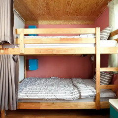 The One Hostel Кровать в общем номере с двухъярусной кроватью фото 14