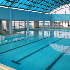 Отель Center for Women and Development бассейн