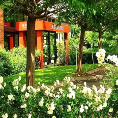 Отель Hôtel Résidence Les Pins Galants Toulouse-Tournefeuille Франция, Турнефёй - отзывы, цены и фото номеров - забронировать отель Hôtel Résidence Les Pins Galants Toulouse-Tournefeuille онлайн помещение для мероприятий