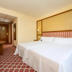 Отель Tryp Vielha Baqueira Стандартный номер двуспальная кровать фото 5