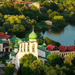 Гостиница Old Estate Hotel and SPA в Пскове 8 отзывов об отеле, цены и фото номеров - забронировать гостиницу Old Estate Hotel and SPA онлайн Псков приотельная территория фото 2