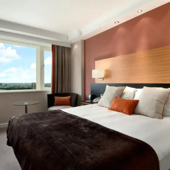 Отель Hilton London Metropole 4* Номер Делюкс с различными типами кроватей