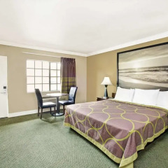 Отель Super 8 by Wyndham Los Angeles 2* Стандартный номер с различными типами кроватей фото 8