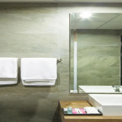 Livotel Hotel Lat Phrao Bangkok ванная