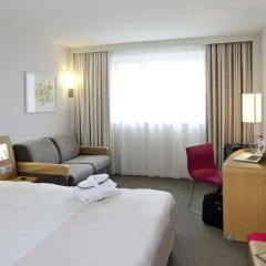 Отель Novotel Zurich City-West 4* Улучшенный номер с двуспальной кроватью фото 2
