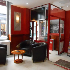 Отель De Paris Montmartre Париж интерьер отеля