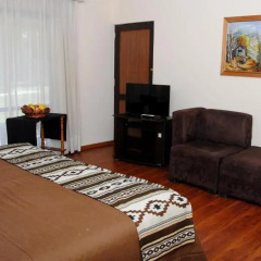 Suter Petit Hotel 4* Улучшенный номер фото 4