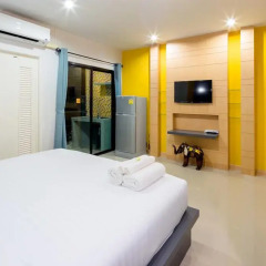 Отель Phoomjai House 3* Улучшенный номер с различными типами кроватей фото 12