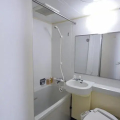 Отель UNIZO INN Tokyo Hatchobori 3* Номер категории Эконом с различными типами кроватей фото 4