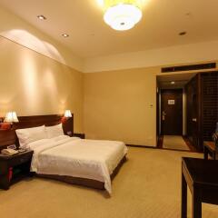 Guangdong Yingbin Hotel 4* Представительский номер с различными типами кроватей фото 3