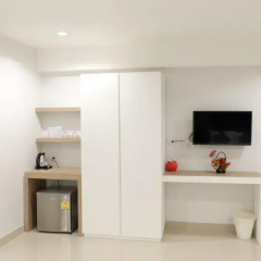 Отель Sunny Residence 3* Стандартный семейный номер с двуспальной кроватью фото 14