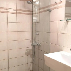 Mc Queen Hotel 3* Улучшенные апартаменты с различными типами кроватей фото 2