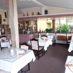 Hotel Lav питание