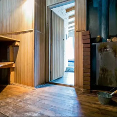 Гостиница Winter Cottage In Peredelkino With Sauna Коттедж с различными типами кроватей фото 12