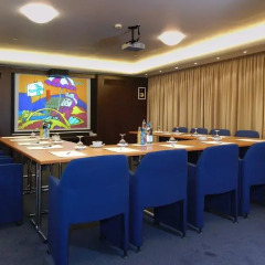 Atrion Hotel развлечения