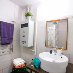 Friends Hostel and Apartments Budapest Стандартный номер с двуспальной кроватью (общая ванная комната) фото 4