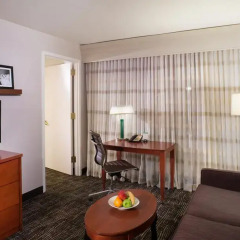 Отель Canopy By Hilton Washington DC Embassy Row комната для гостей фото 7
