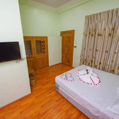 Hotel Myat Nan Taw Win 3* Номер Делюкс с различными типами кроватей фото 4