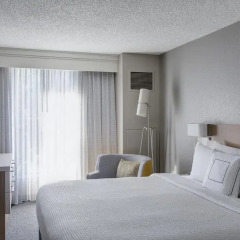 Отель Courtyard by Marriott New Orleans Downtown/Convention Center США, Новый Орлеан - отзывы, цены и фото номеров - забронировать отель Courtyard by Marriott New Orleans Downtown/Convention Center онлайн комната для гостей