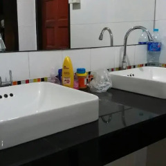 Lanta Long Beach Hostel Кровать в общем номере с двухъярусной кроватью фото 16