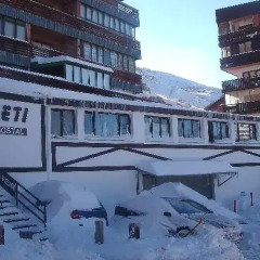 Отель Hostal Yeti