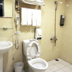 Отель Ximen Taipei DreamHouse 2* Стандартный семейный номер с различными типами кроватей фото 2
