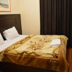Отель Boulevard Guest House 3* Стандартный семейный номер с двуспальной кроватью фото 21