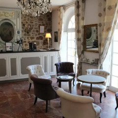 Отель Ruc Hôtel Cannes гостиничный бар