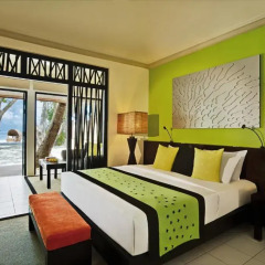 Отель Angsana Ihuru 5* Вилла Beachfront с различными типами кроватей