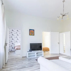 Отель Zaliojo Tilto Apartamentai Вильнюс комната для гостей фото 2