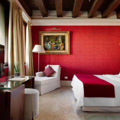 Hotel Palazzo Giovanelli e Gran Canal 4* Номер Делюкс с различными типами кроватей