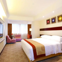 Casa Real Hotel, Macau 4* Стандартный номер с двуспальной кроватью фото 2