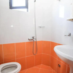 Отель Flats Gezimi ванная фото 2