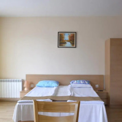 Отель Flora Hotel - Apartments Болгария, Боровец - отзывы, цены и фото номеров - забронировать отель Flora Hotel - Apartments онлайн комната для гостей