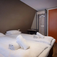 Amsterdam Downtown Hotel 2* Кровать в общем номере с двухъярусной кроватью фото 5