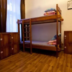 Хостел Old Ukranian Home Львов сейф в номере