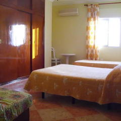 Отель Hostal Sonrisa del Mar Стандартный семейный номер с двуспальной кроватью фото 10