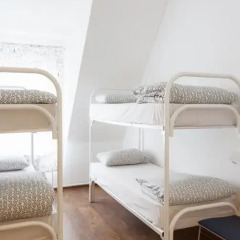 Hostel Peter and the Wolf Кровать в мужском общем номере с двухъярусными кроватями фото 8