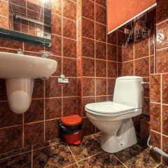 Гостиница 2-level apt on Kovzhuna str. ванная