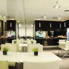 Отель Air Rooms Madrid by Premium Traveller Испания, Мадрид - отзывы, цены и фото номеров - забронировать отель Air Rooms Madrid by Premium Traveller онлайн питание фото 3